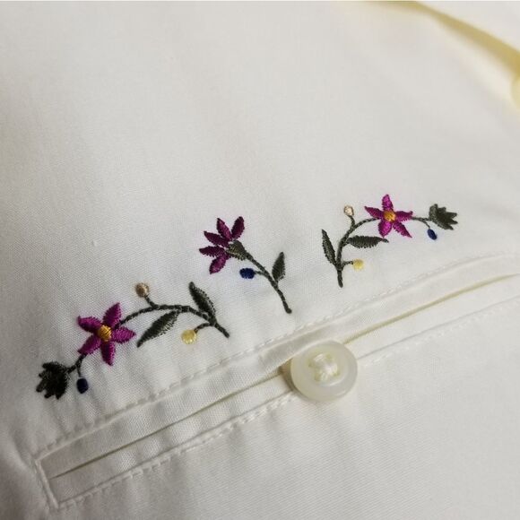 Pendleton Women's Button Up Blouse Embroidery - Picture 5 of 9